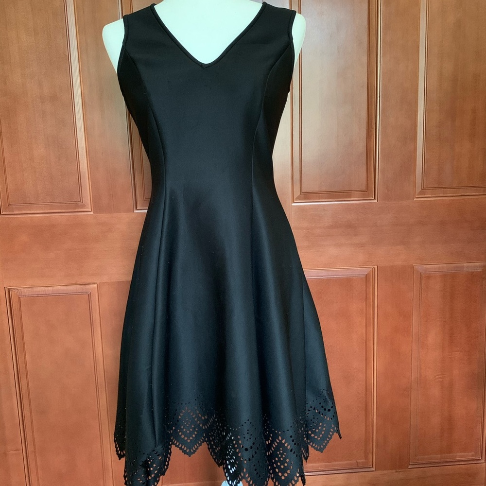 SOLD! NWOT Donna Ricco A-Line Black Dress - 4